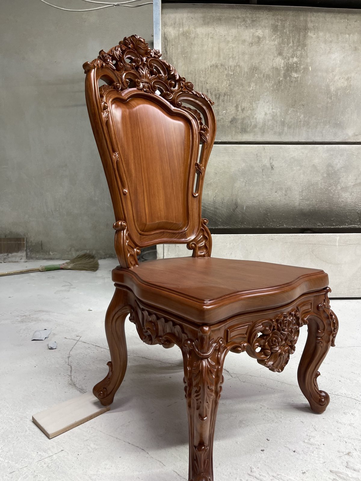 Ghế đơn Hoàng Gia 04 - Hình ảnh 2